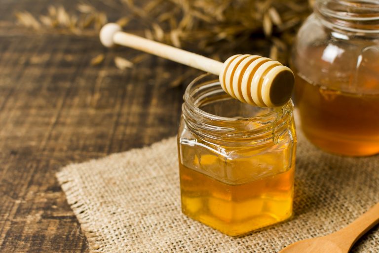 image of a jar of honey