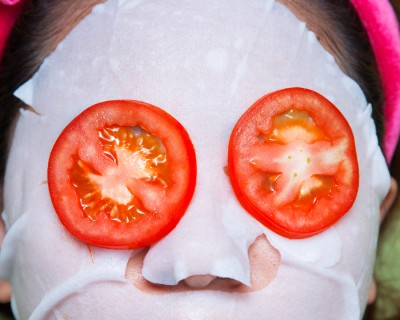 Tomato mask for skin